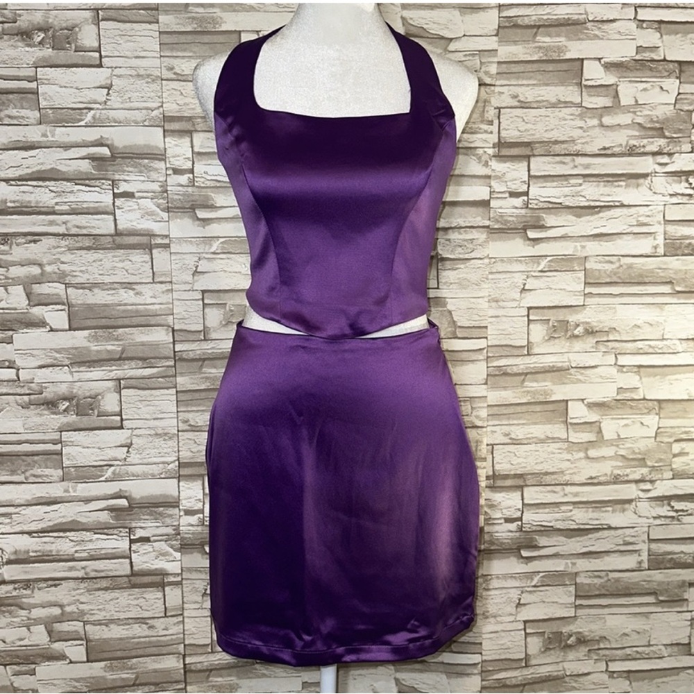 NWOT House of Harlow 1960 two piece satin halter top and skirt set SMALL